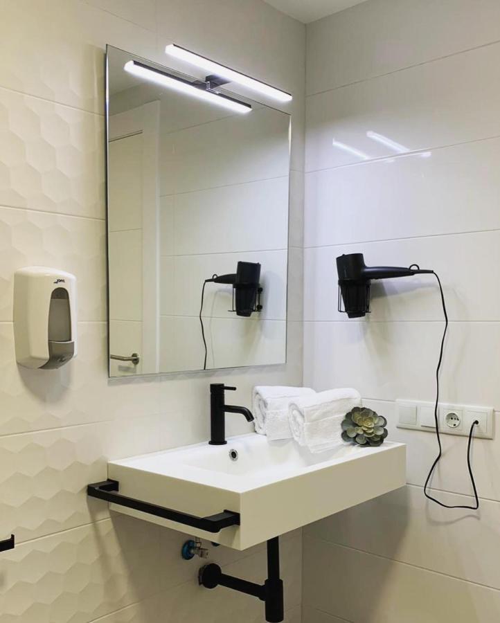 Hostal Comfort Suites Carrión de los Condes Extérieur photo
