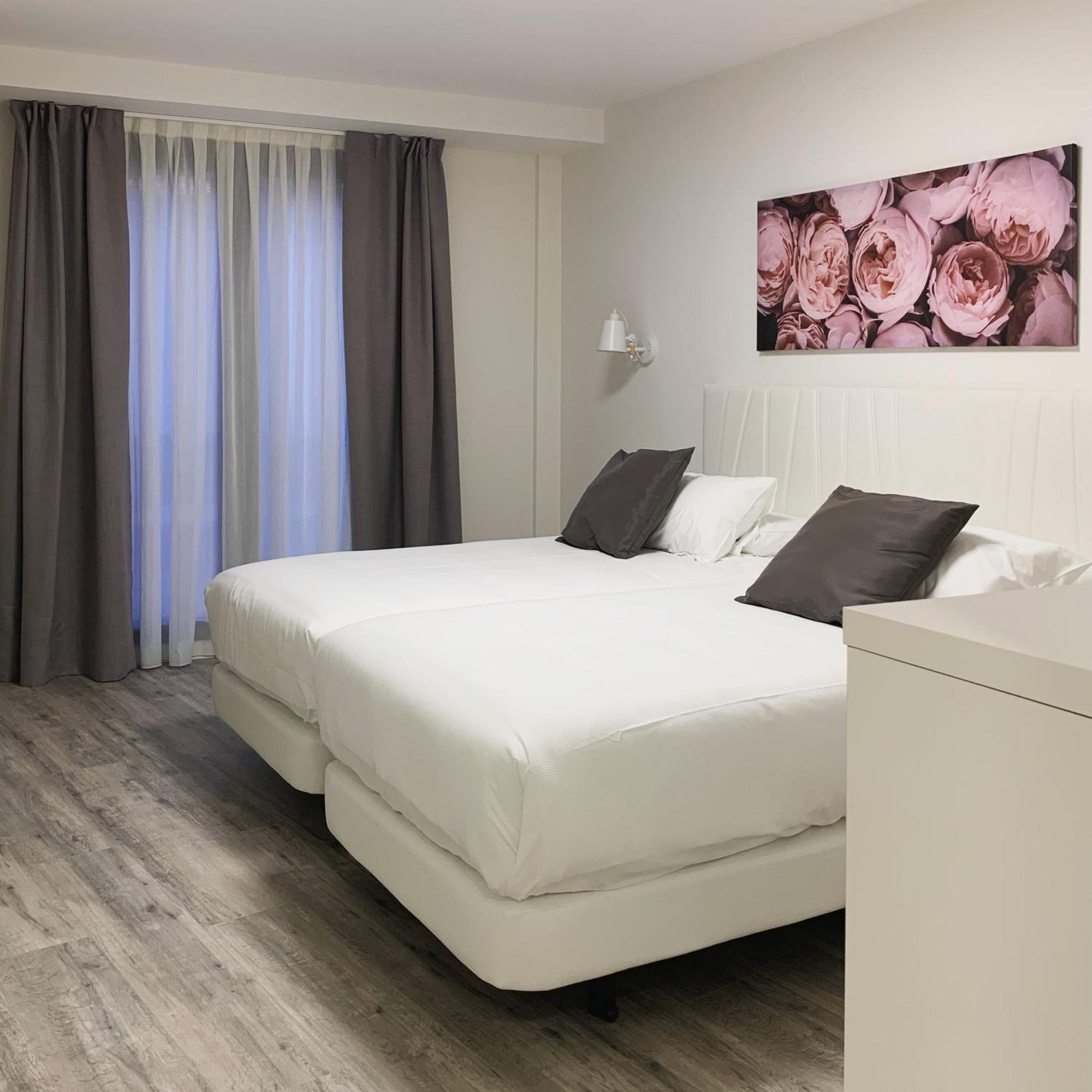 Hostal Comfort Suites Carrión de los Condes Extérieur photo
